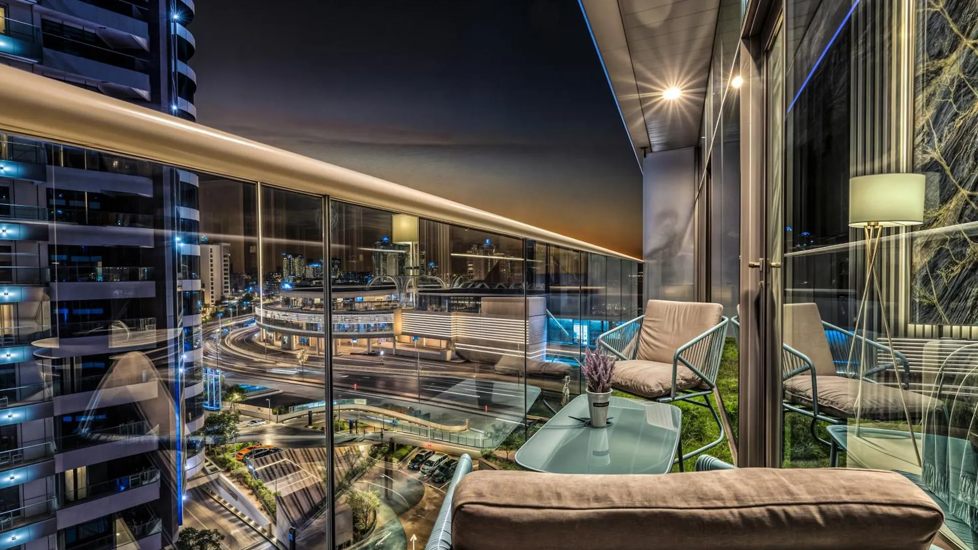 Palm Jumeirah - Luxe Infinity Pool I Direct Beach Access Dubai 0*,  United Arab Emirates