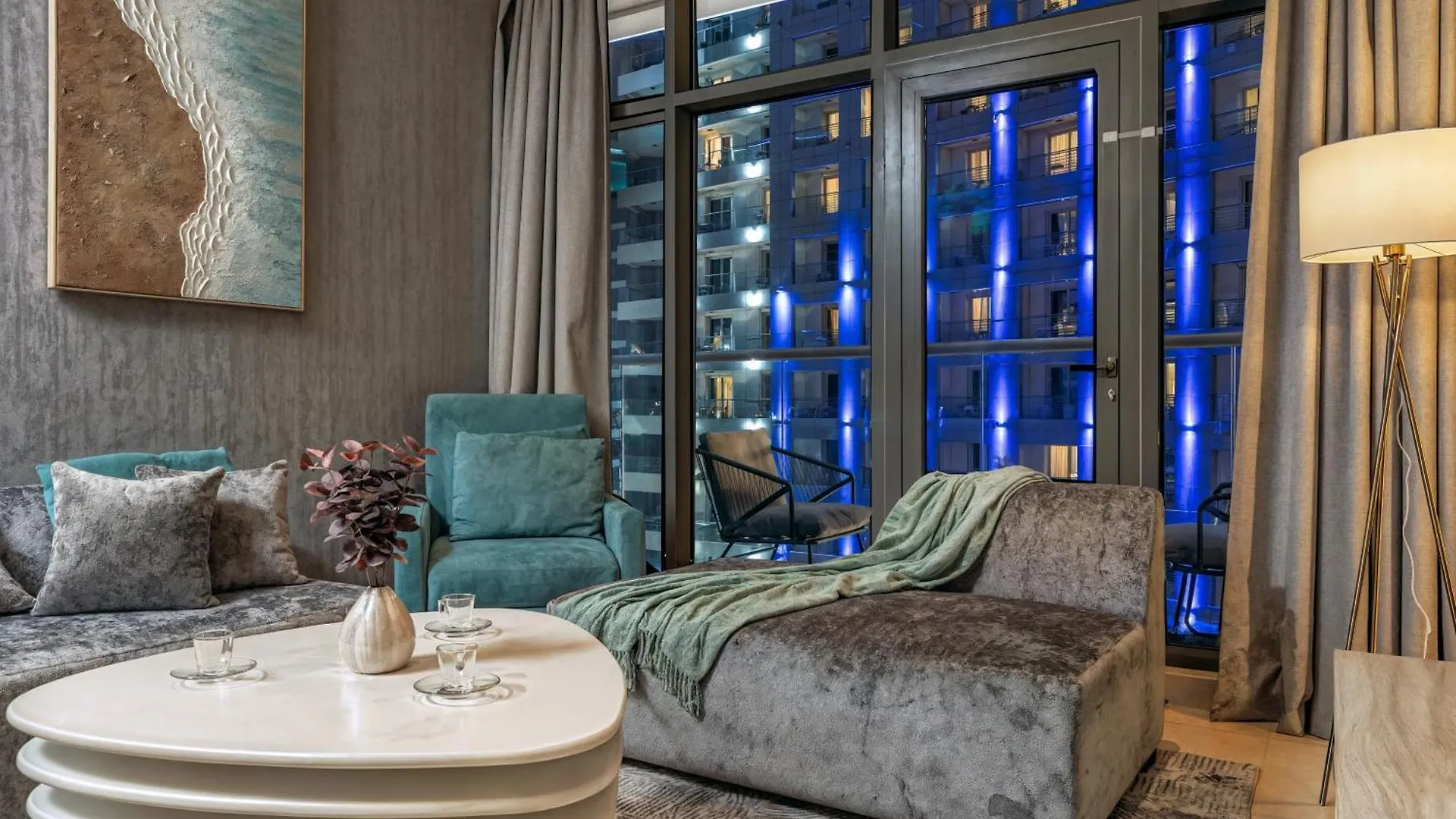 Palm Jumeirah - Luxe Infinity Pool I Direct Beach Access Dubaj Zjednoczone Emiraty Arabskie