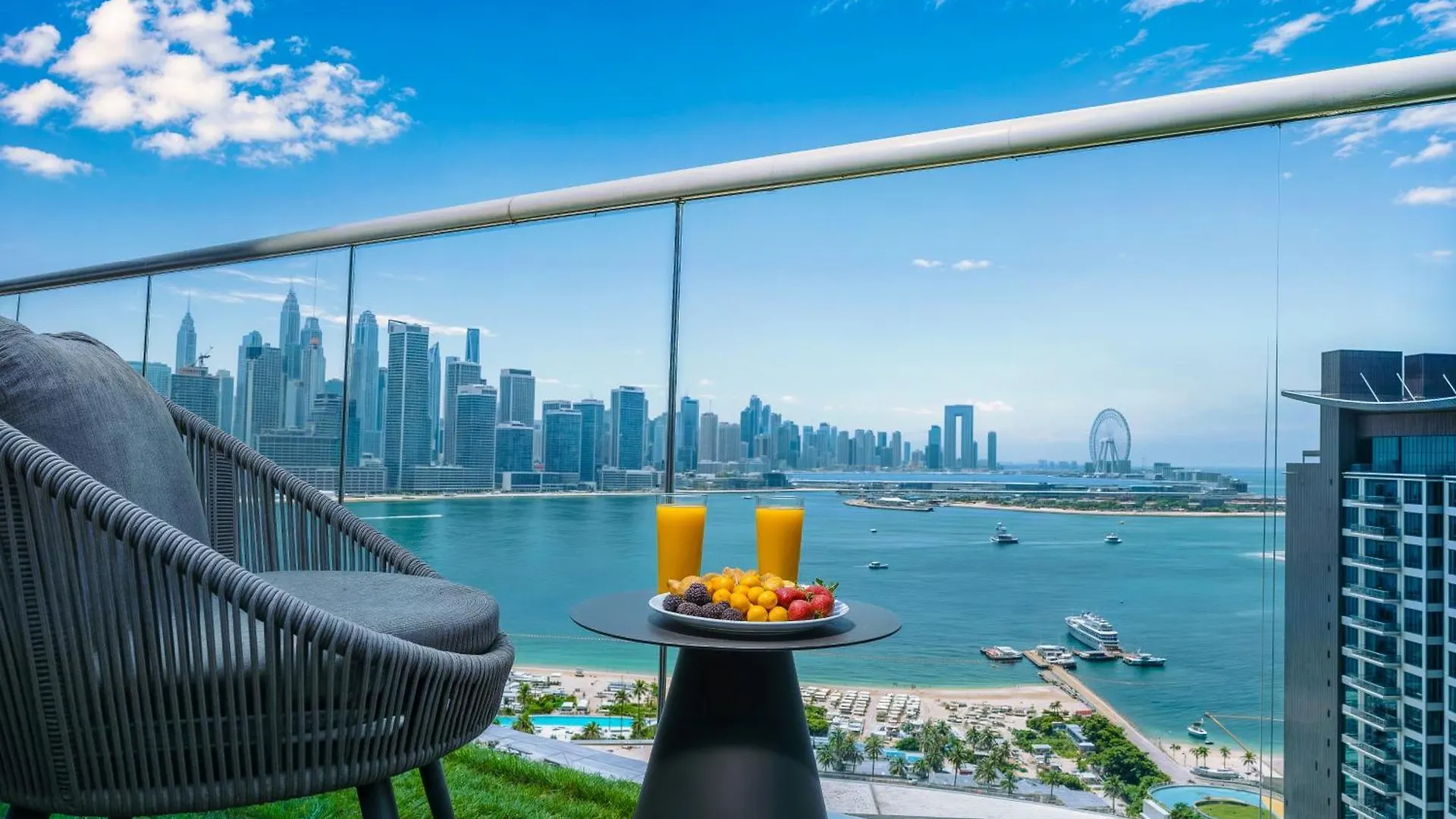 Palm Jumeirah - Luxe Infinity Pool I Direct Beach Access Dubaj Zjednoczone Emiraty Arabskie